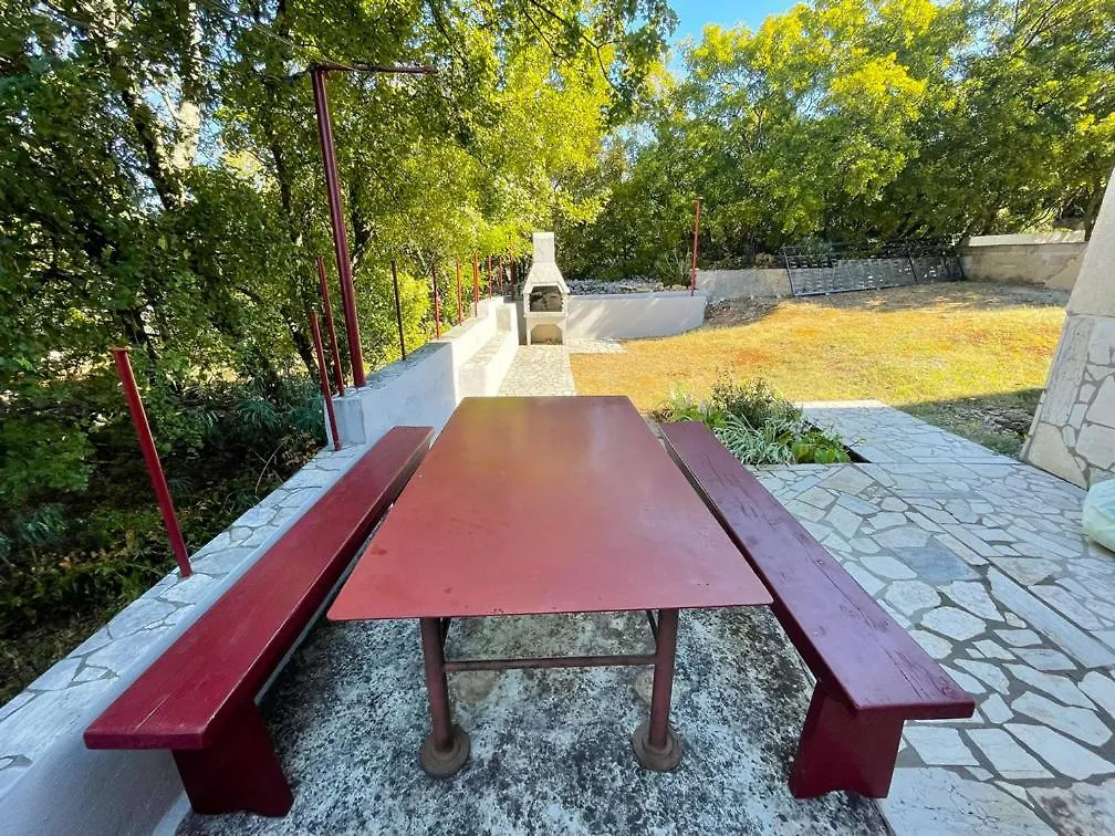 Apartmani Ruzic Jadranovo 0*,  Croatia