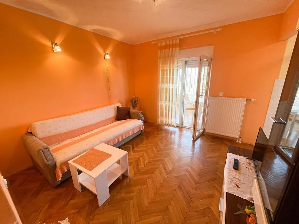 Apartmani Ruzic Jadranovo