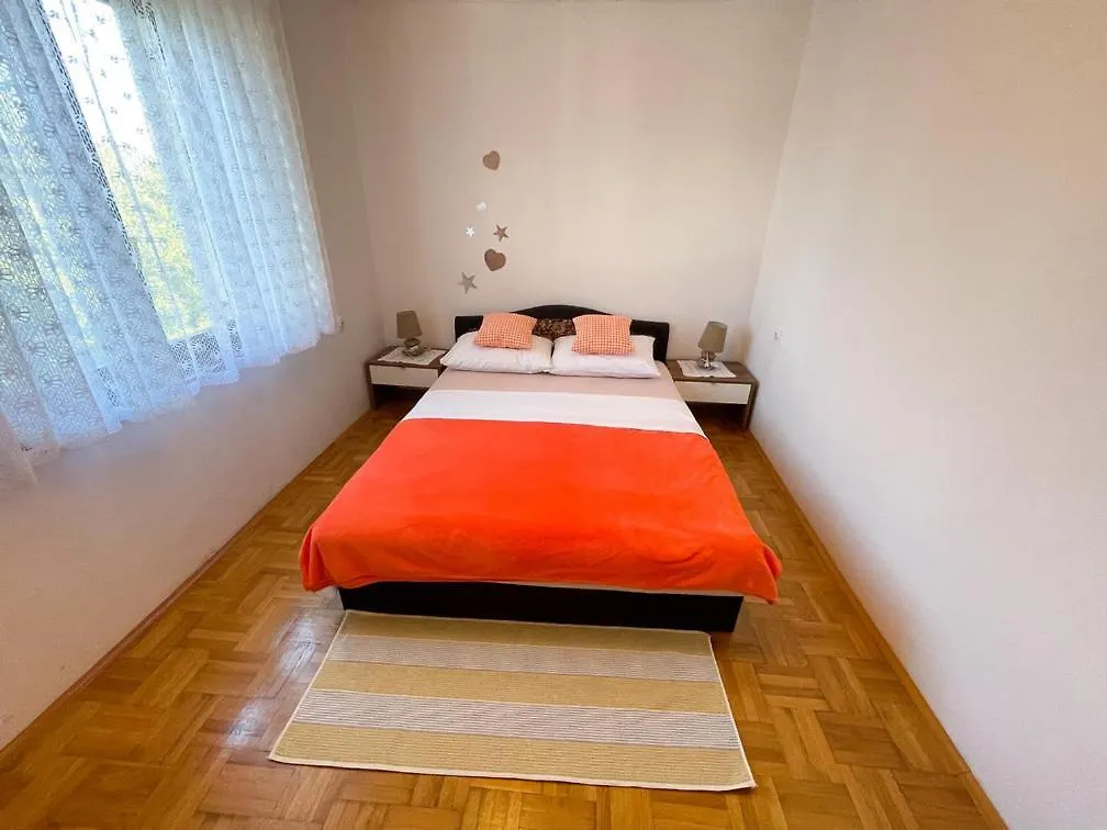 Apartment Apartmani Ruzic Jadranovo Croatia